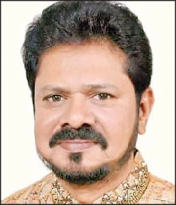 আমীর এজাজ খান এর ছবি