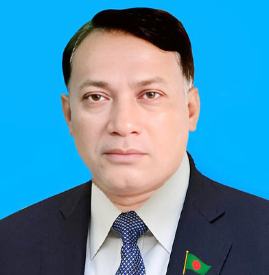 কে এম বাবর এর ছবি